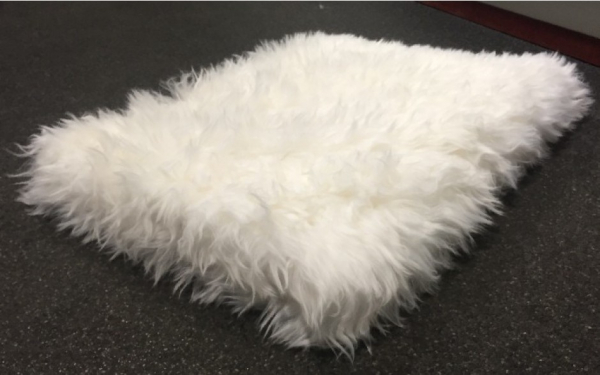 Vet Bed Angora weiss